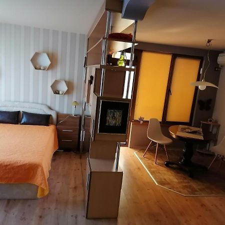Lazur- Neben Meeresgarten Burgasz Kültér fotó